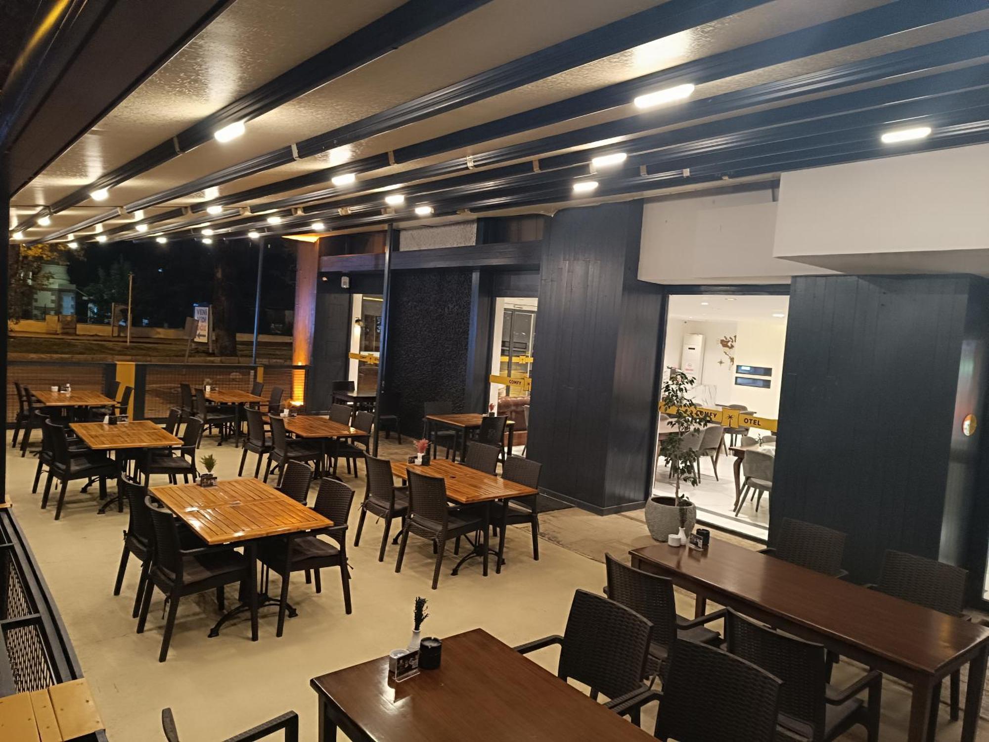 Comfy Otel Antalya Lara מראה חיצוני תמונה